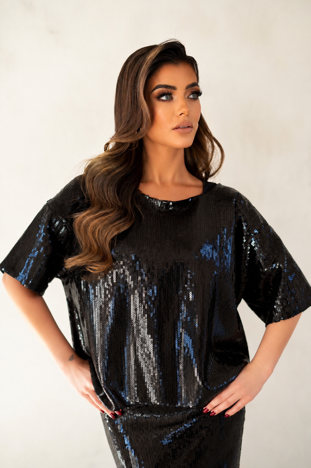 Black Sequin high waisted skirt with oversized top